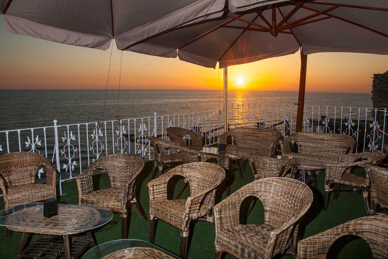 Ritual Sunset Lover Bed & Breakfast Anzio Exterior photo